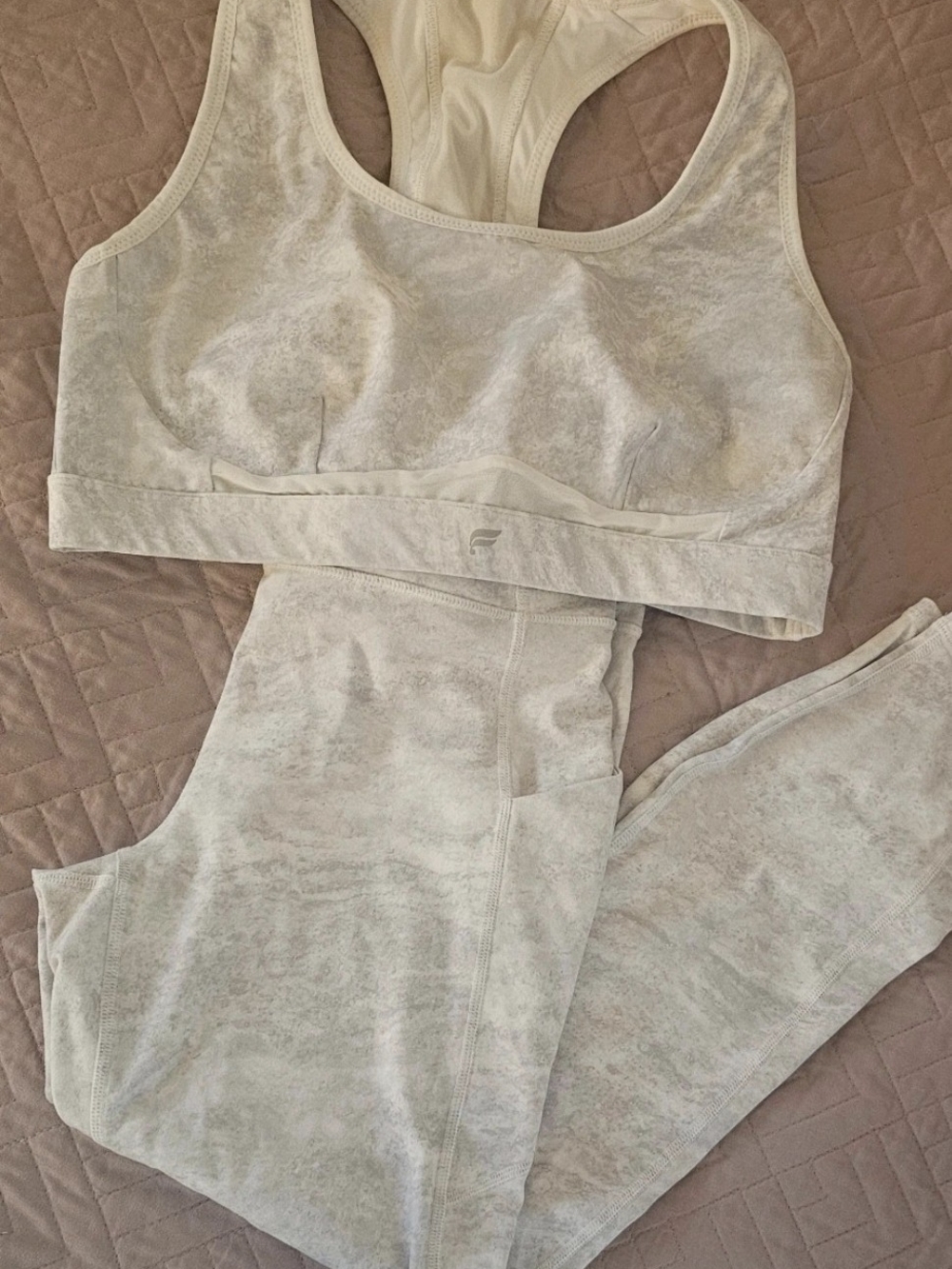 Fabletics White/Cream Marble Seamless Racerback Sports Bra & Leggings